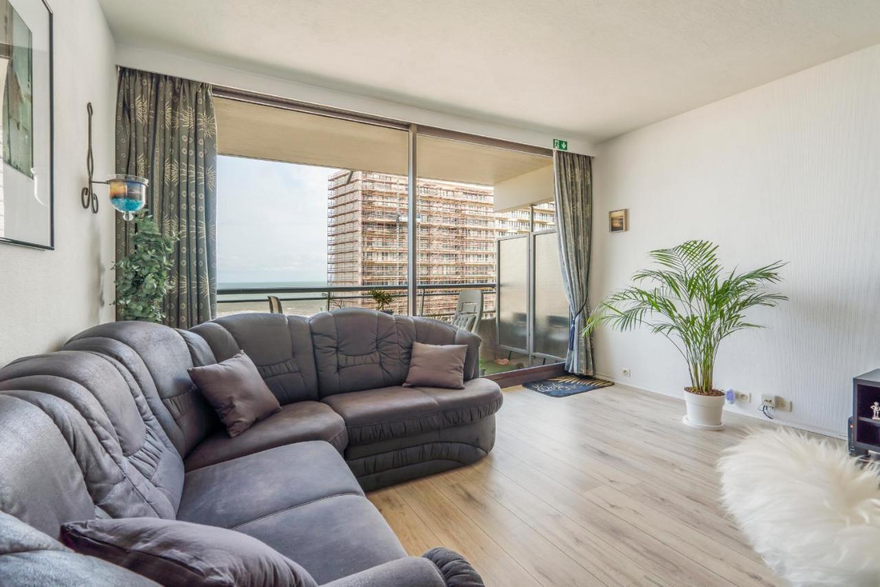 Luxueuze Vakantiestudio Met Zeezicht En Terras In Oostende Εξωτερικό φωτογραφία